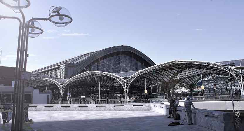 Köln Trainstation by TillyBilly