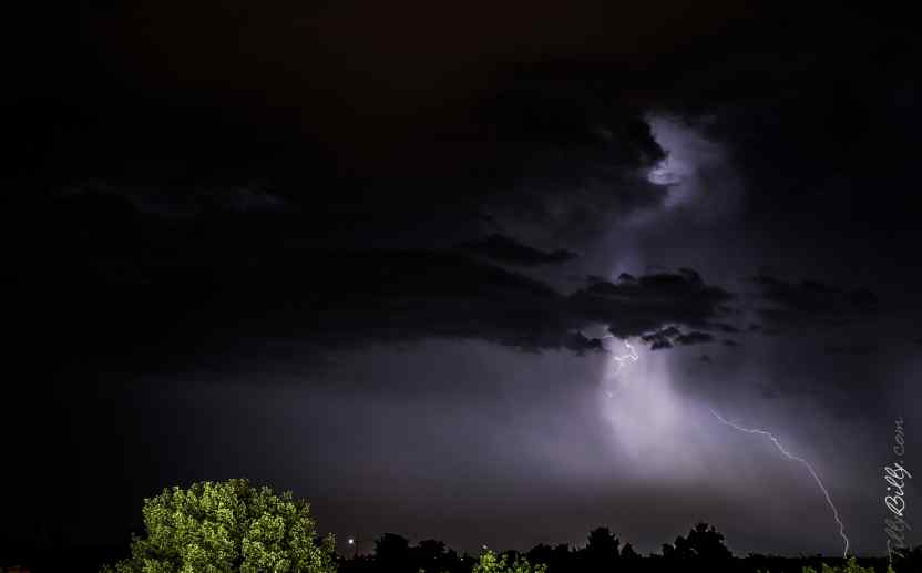  Lightning by TillyBilly